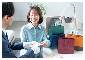 在庫を抱えずコストを削減